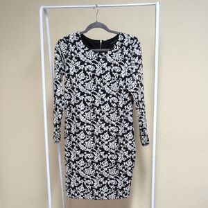 Chic Black and White Floral Long Sleeve Dress